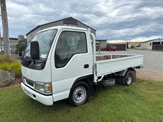 2004 Isuzu Elf - Thumbnail