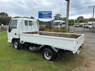 2004 Isuzu Elf - Thumbnail
