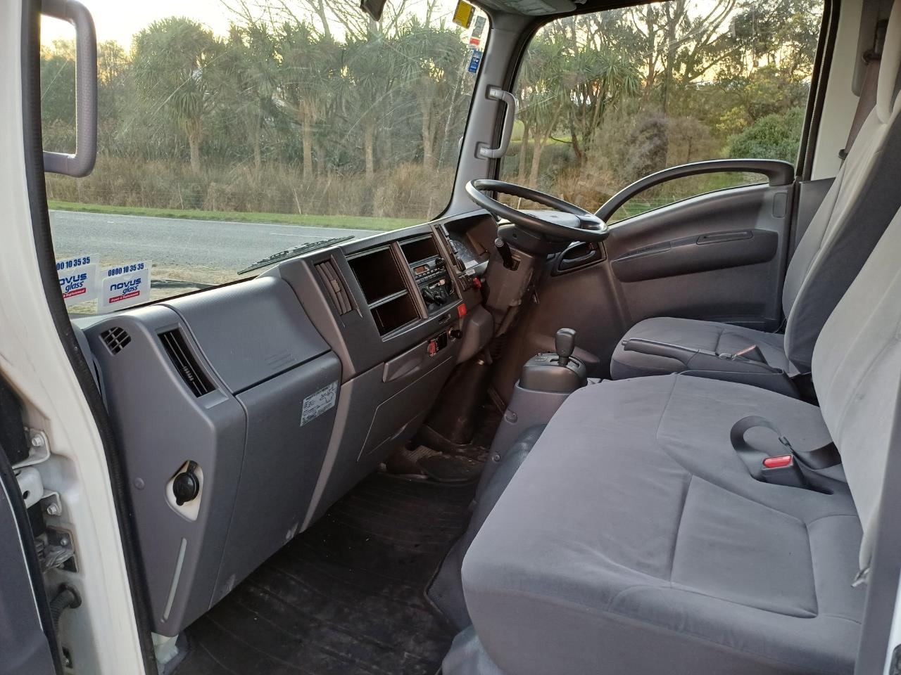 2012 Isuzu Elf