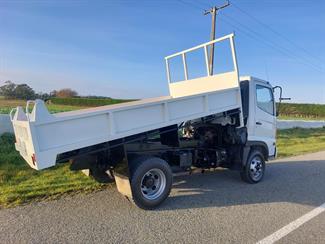 2009 Hino Ranger - Thumbnail