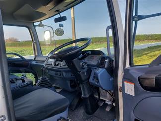 2009 Hino Ranger - Thumbnail