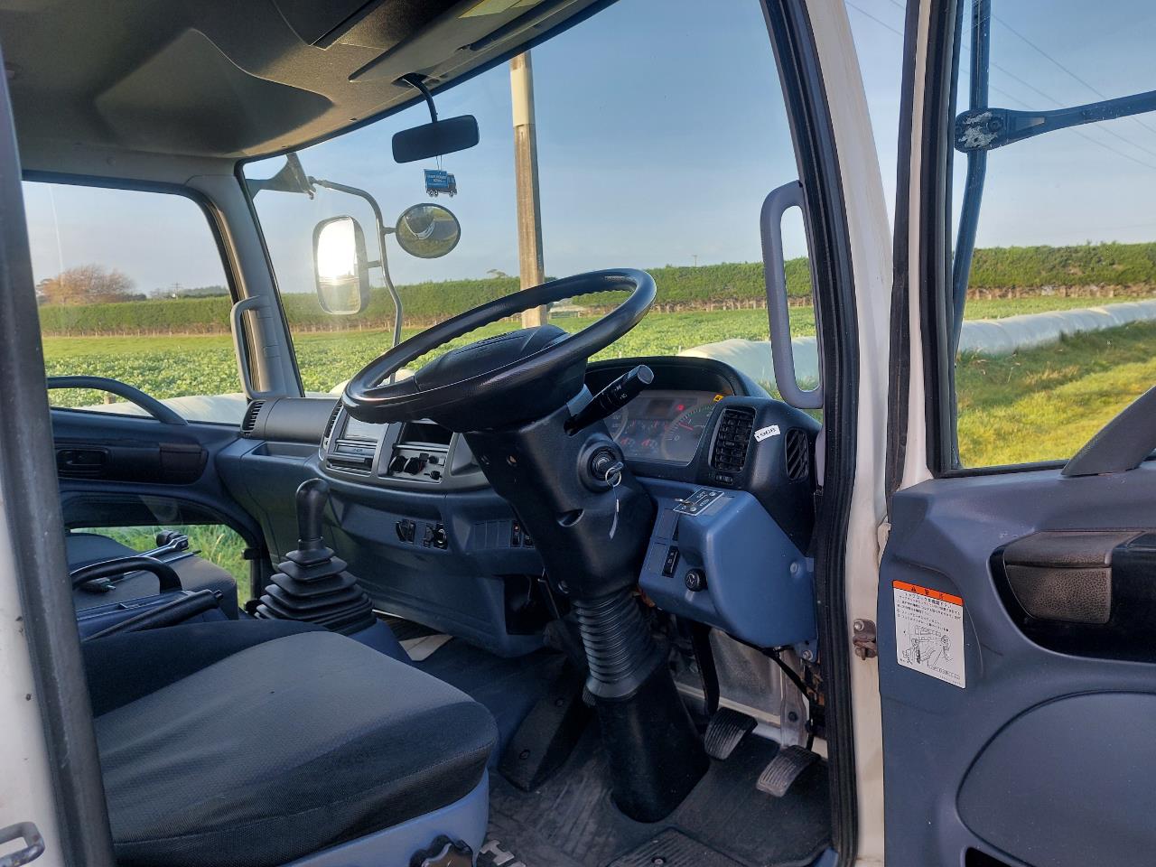 2009 Hino Ranger