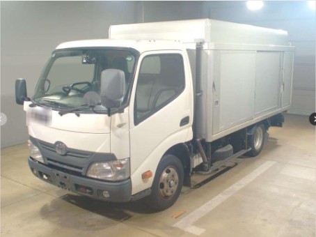 2013 Toyota Dyna