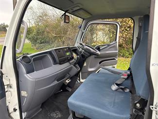2014 Nissan Atlas - Thumbnail