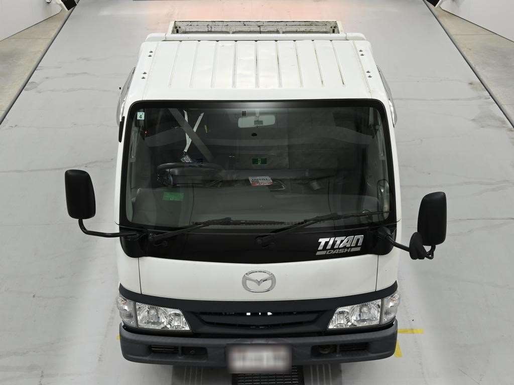 2003 Mazda Titan