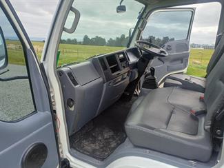 2008 Isuzu Elf - Thumbnail