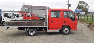 2000 Isuzu Elf - Thumbnail