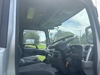 2015 Nissan Condor - Thumbnail