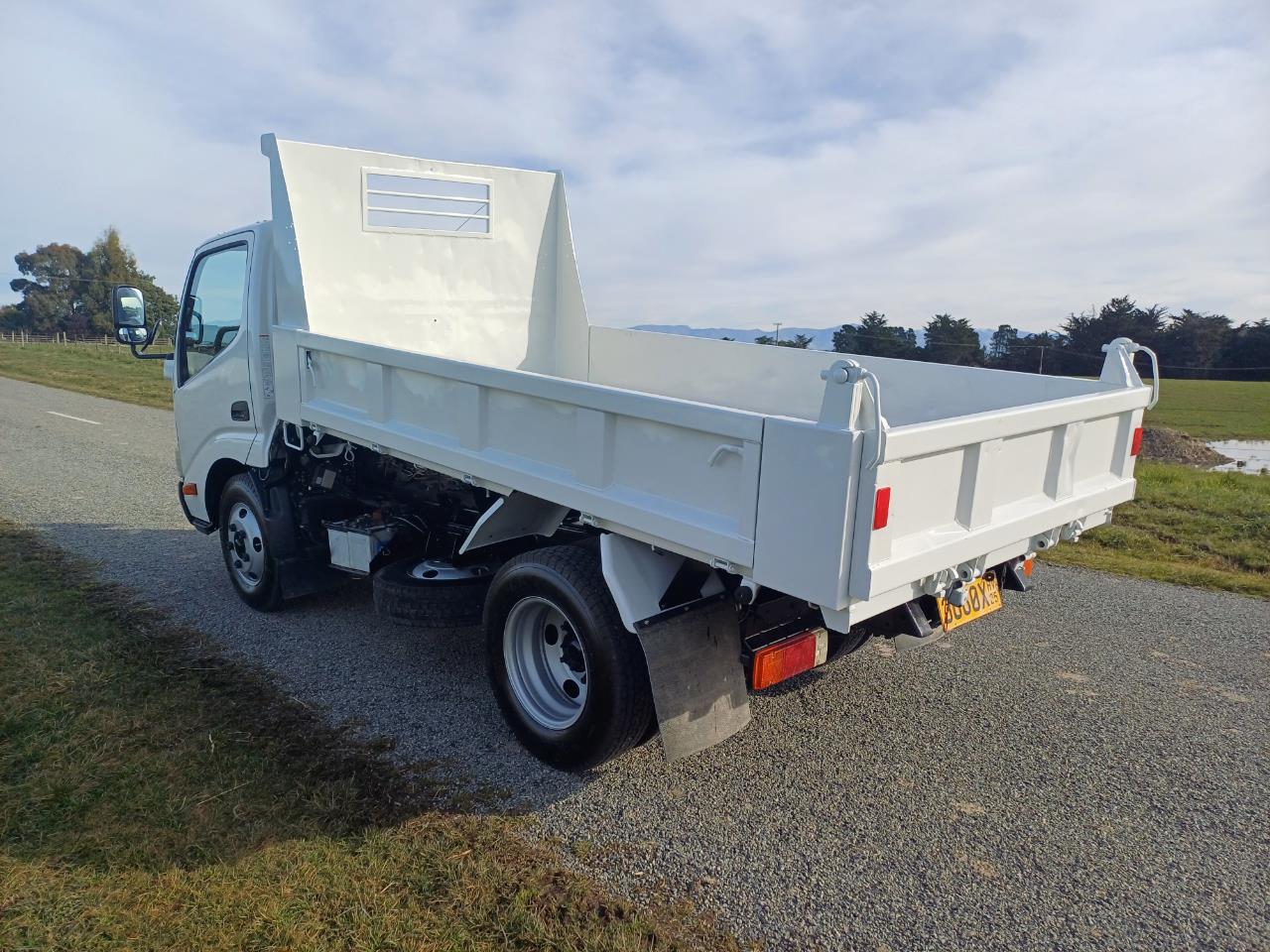 2012 Toyota Dyna