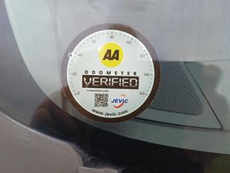 2011 Hino Dutro - Thumbnail