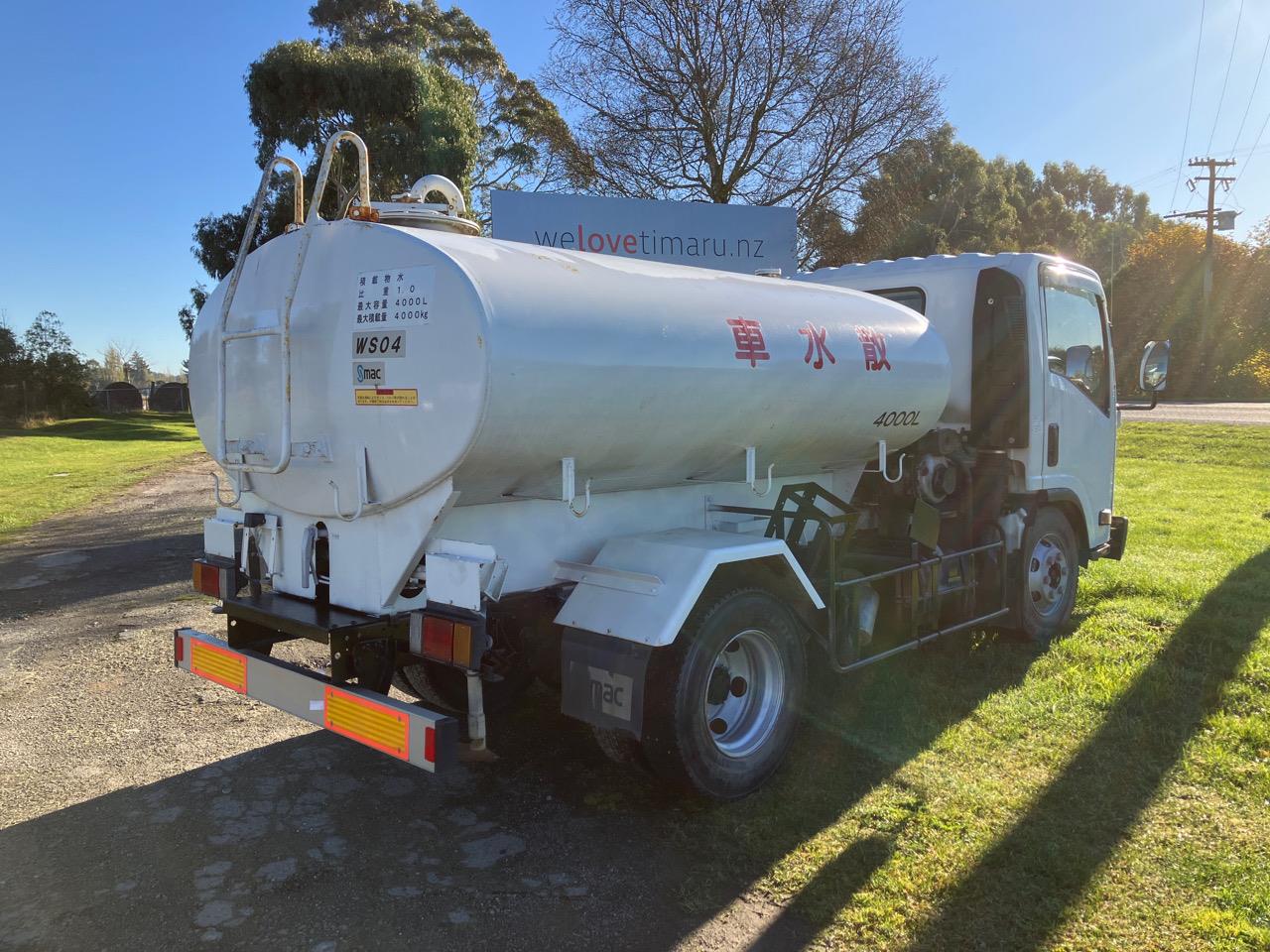 2007 Isuzu Elf