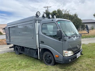 2012 Hino Dutro - Thumbnail