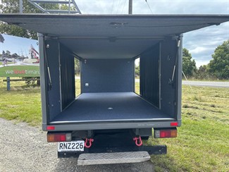 2012 Hino Dutro - Thumbnail