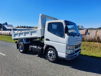 2011 Mitsubishi Canter - Thumbnail