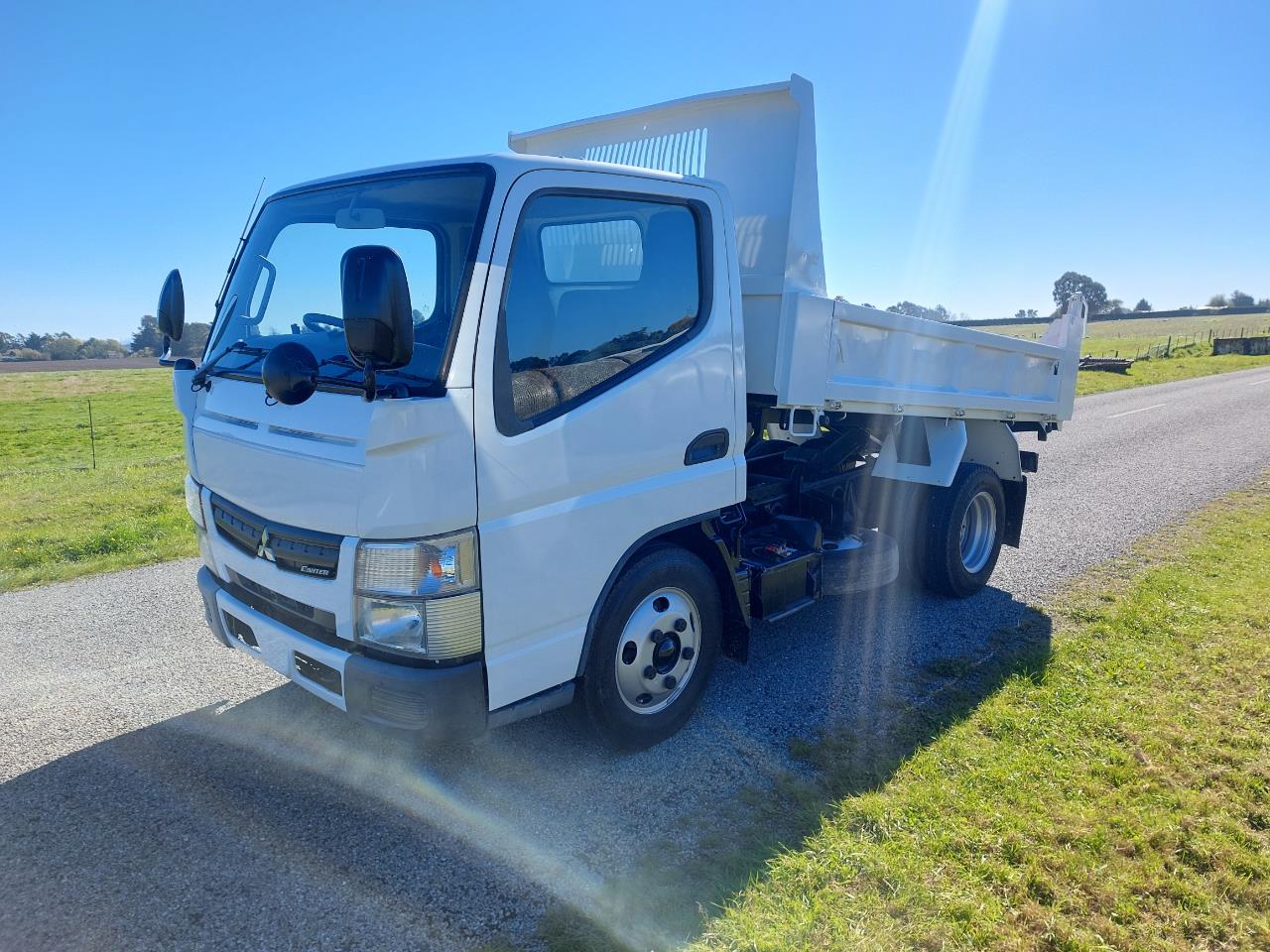 2011 Mitsubishi Canter