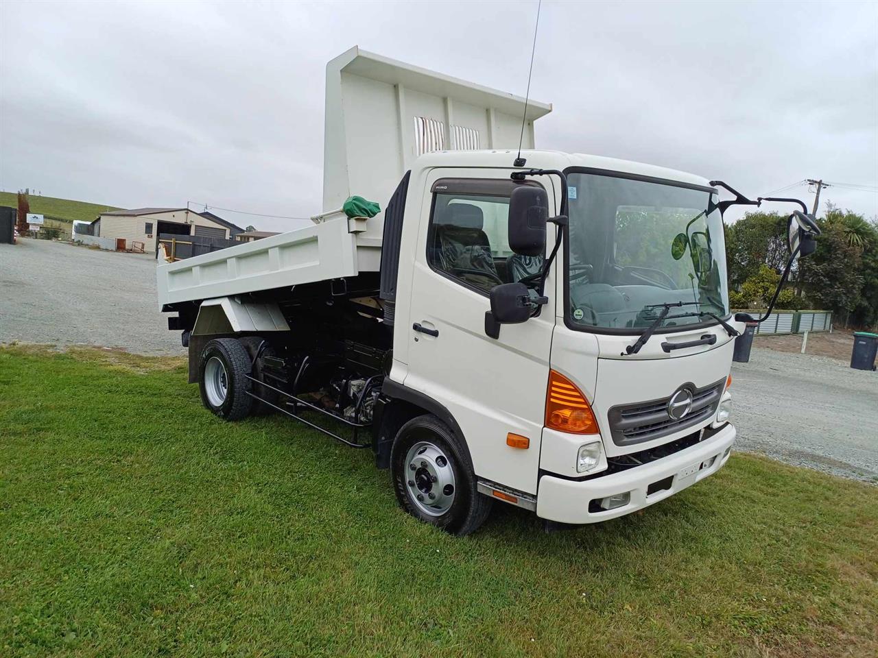 2012 Hino Ranger