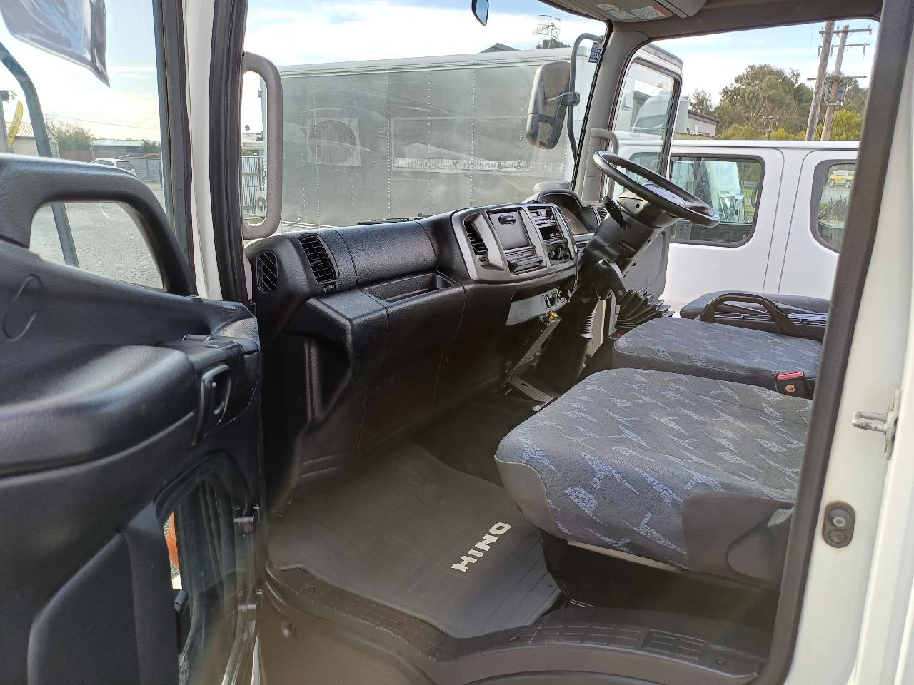 2012 Hino Ranger