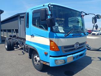 2005 Hino Ranger - Thumbnail