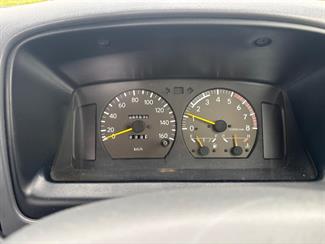 2001 Toyota Dyna - Thumbnail