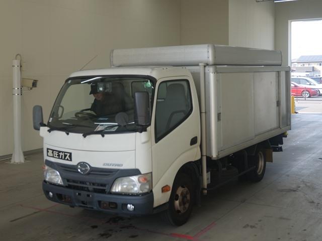 2013 Hino Dutro