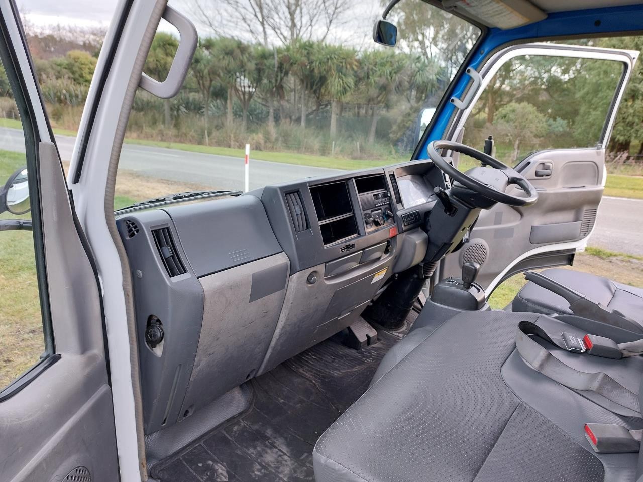2007 Isuzu Elf